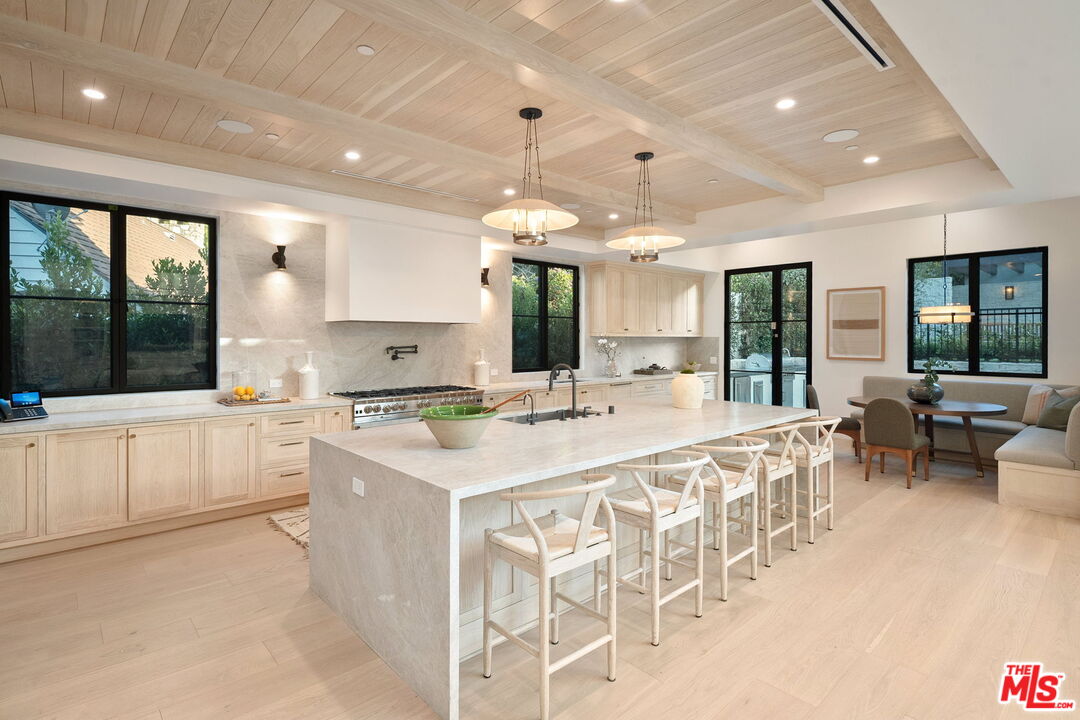 MLS #25599069 image #11