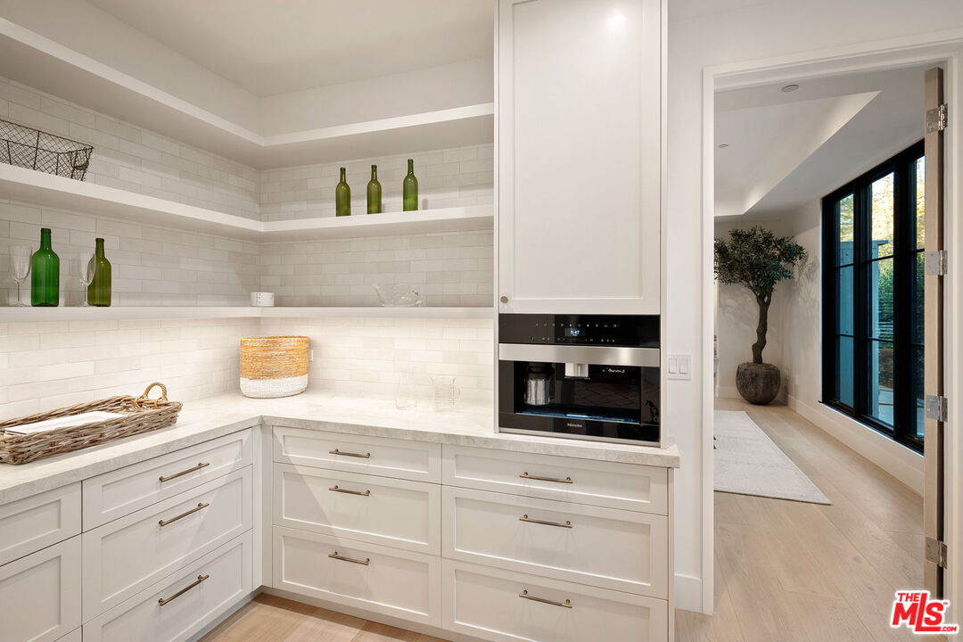 MLS #25599069 image #16