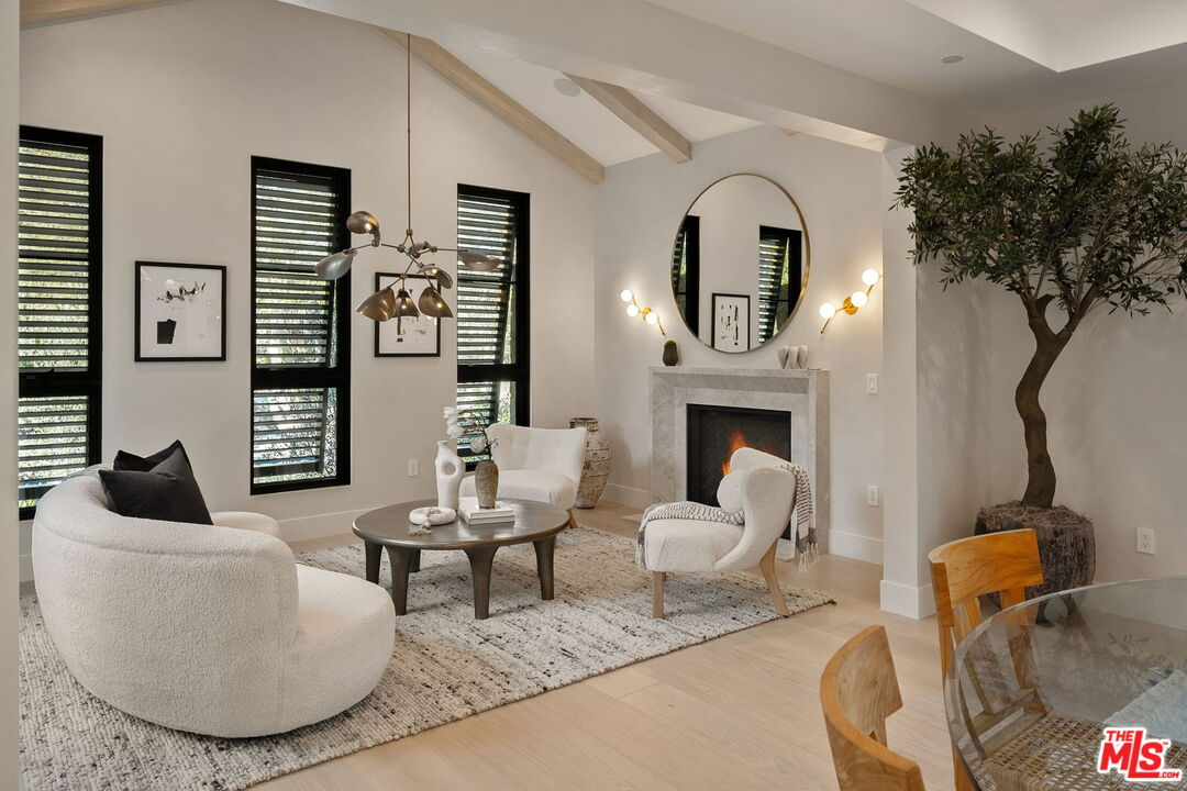 MLS #25599069 image #19