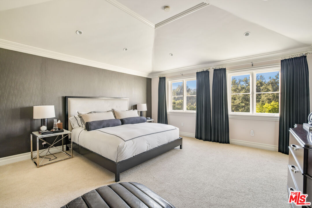 MLS #25599073 image #52