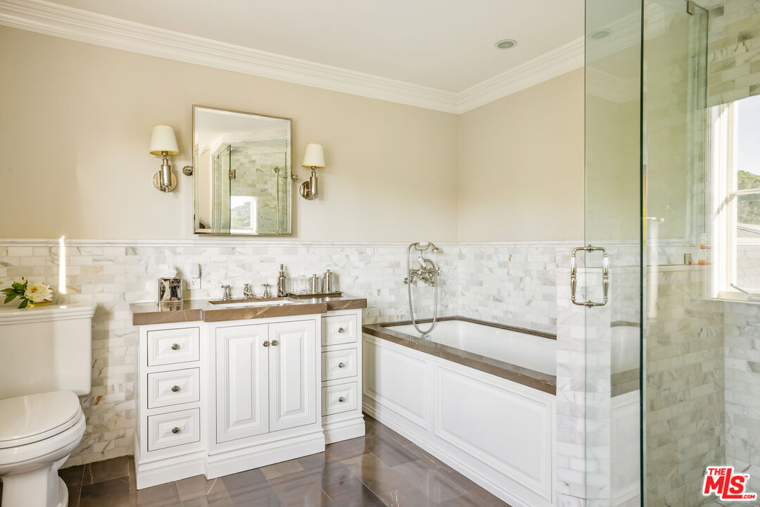 MLS #25599073 image #53