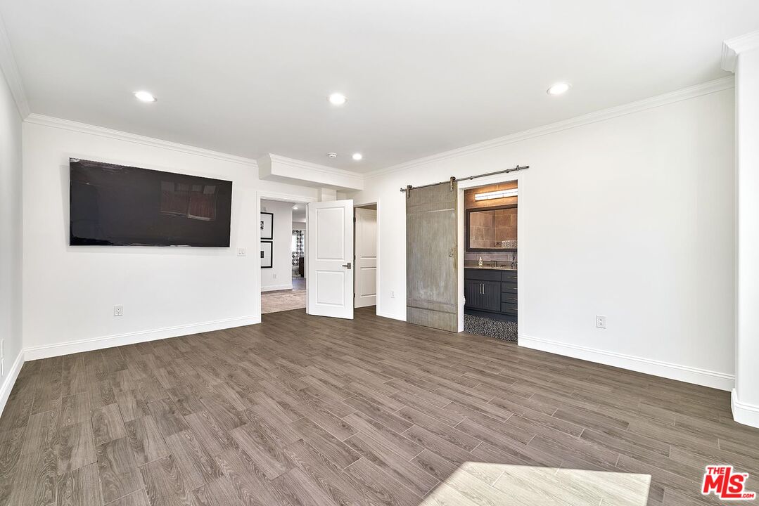 MLS #25599309 image #14