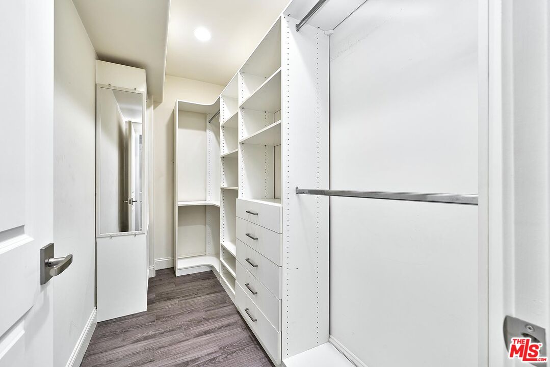 MLS #25599309 image #18