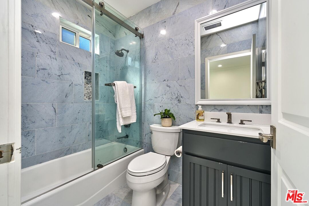 MLS #25599309 image #20