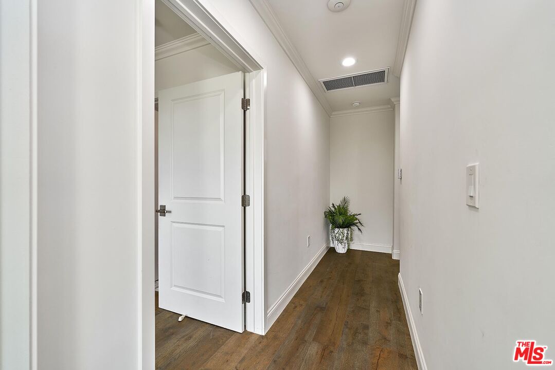 MLS #25599309 image #41