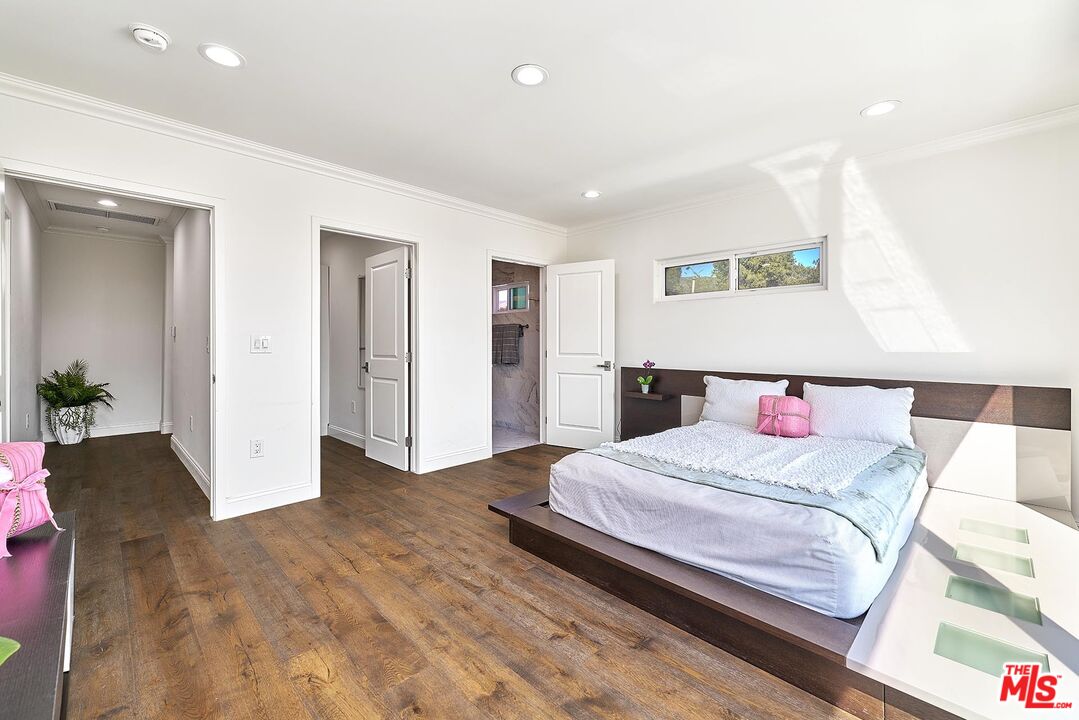 MLS #25599309 image #54