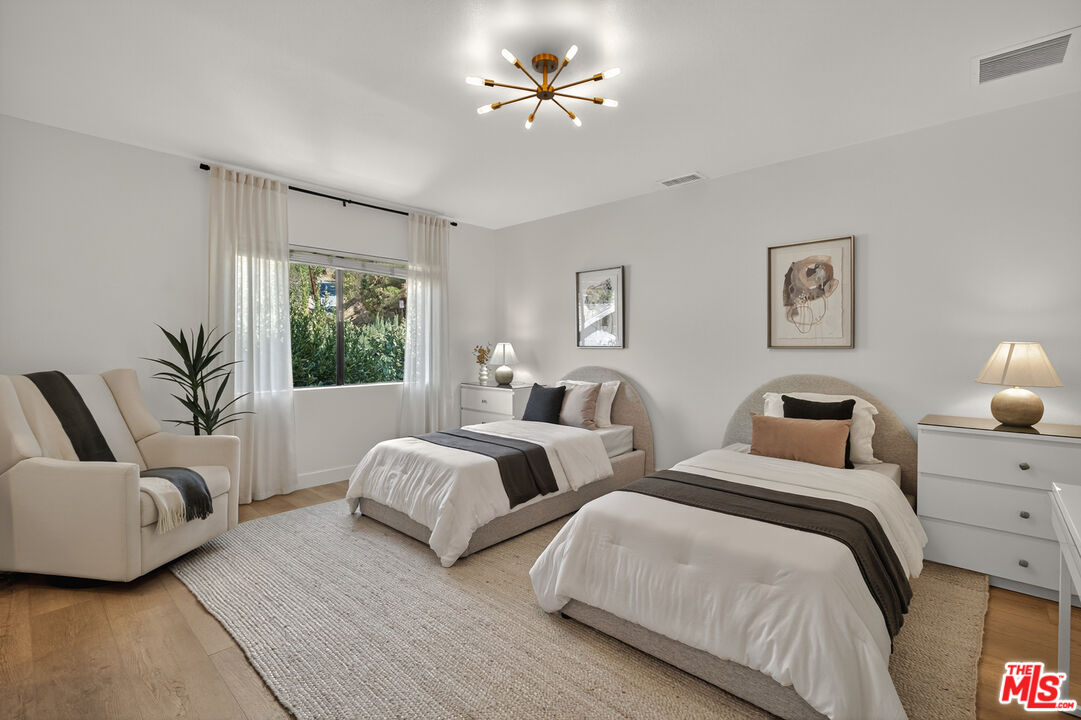 MLS #25599331 image #45