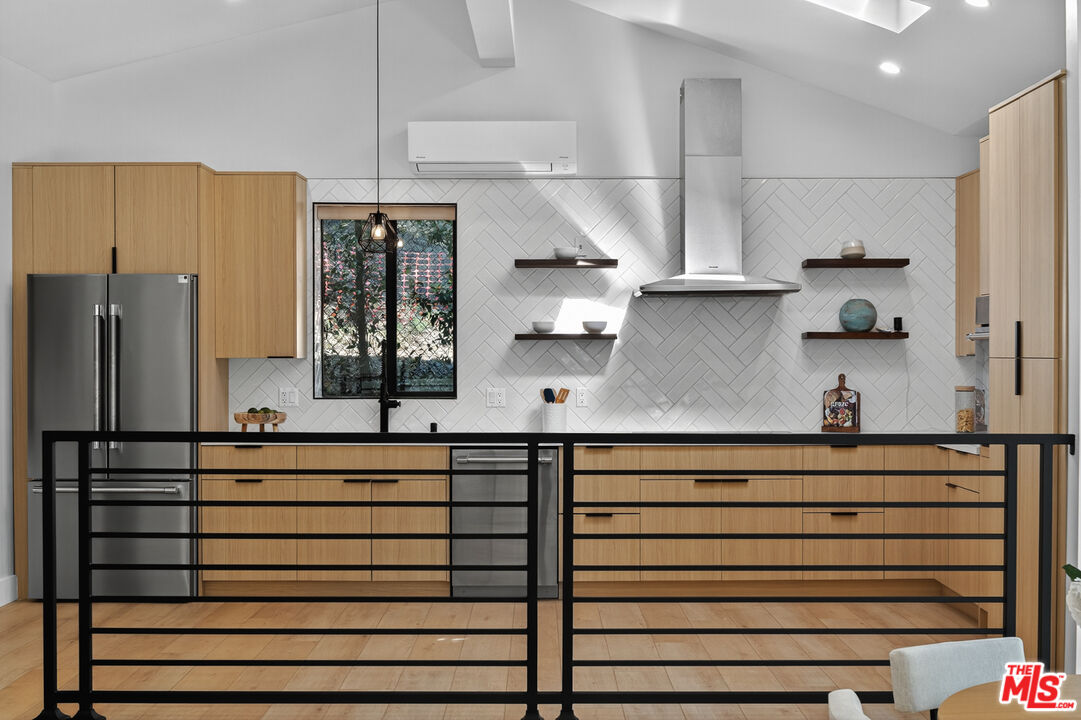 MLS #25599331 image #53