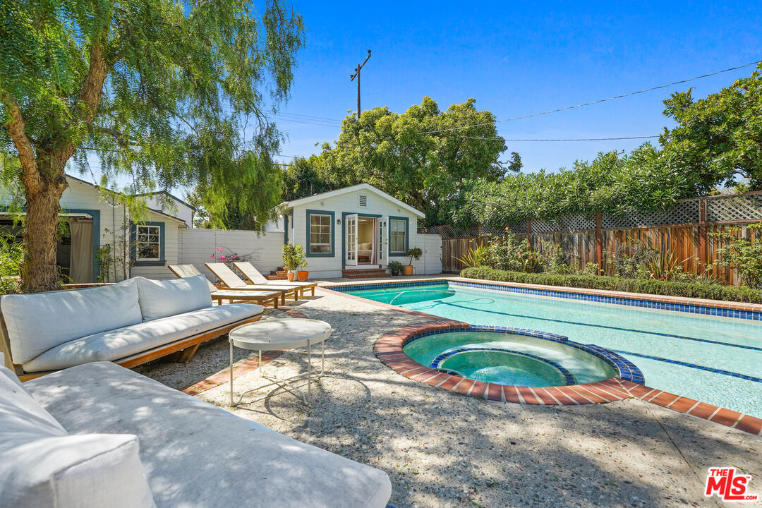 MLS #25599407 image #2