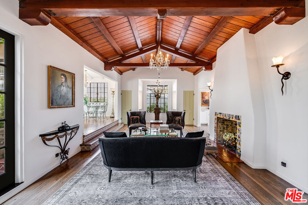 MLS #25599755 image #13