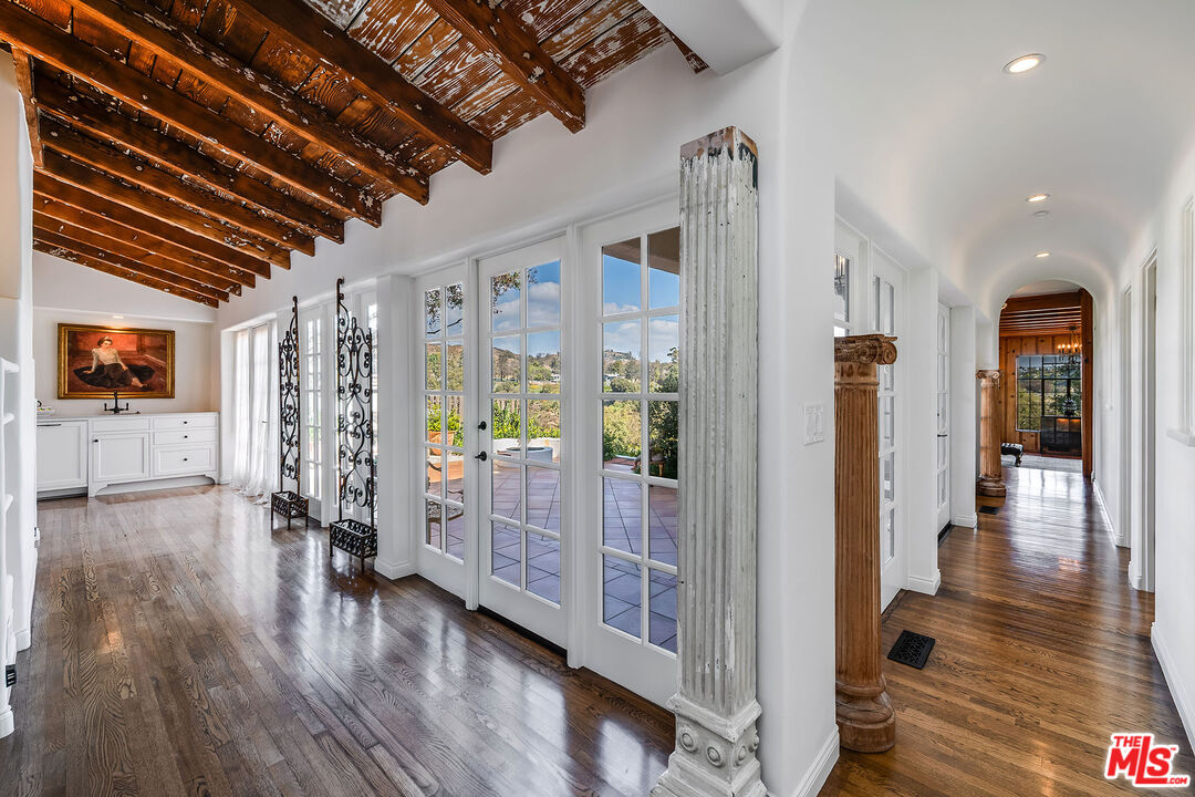 MLS #25599755 image #22