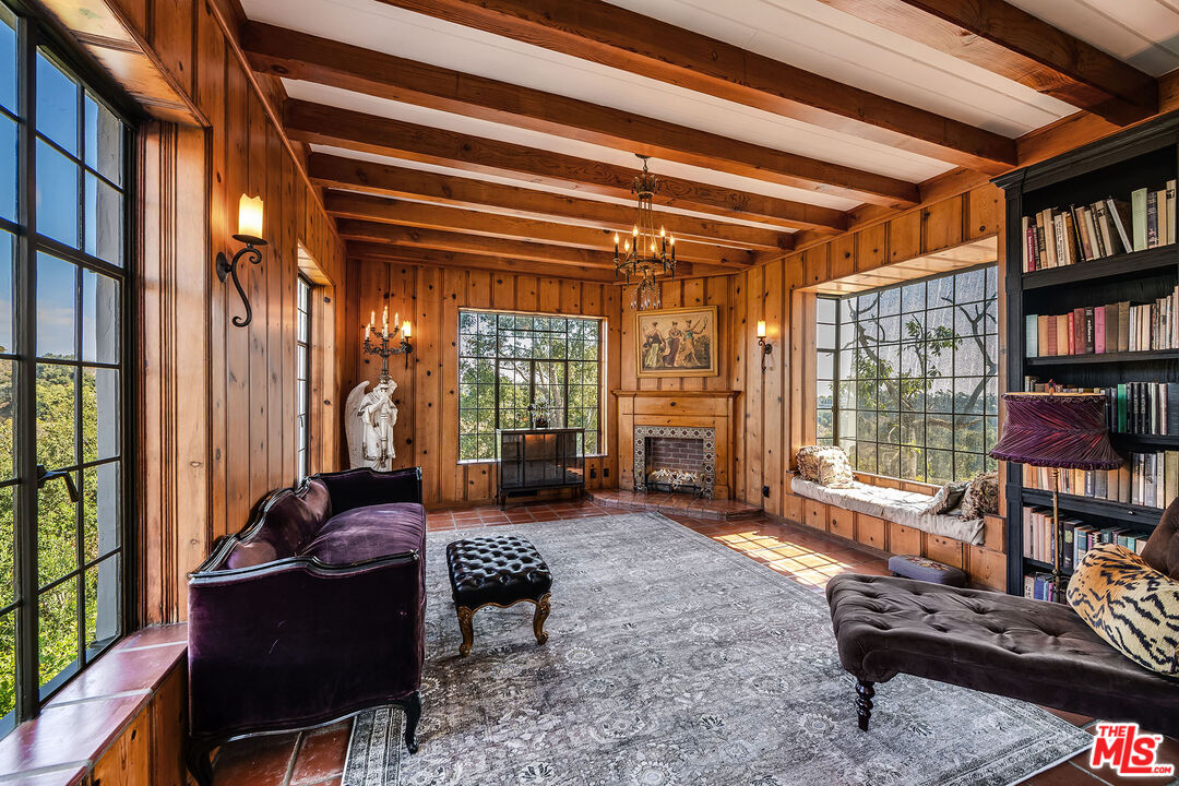 MLS #25599755 image #30