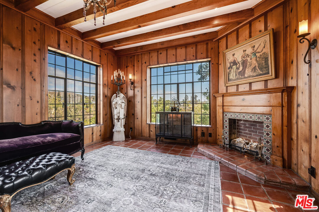 MLS #25599755 image #32