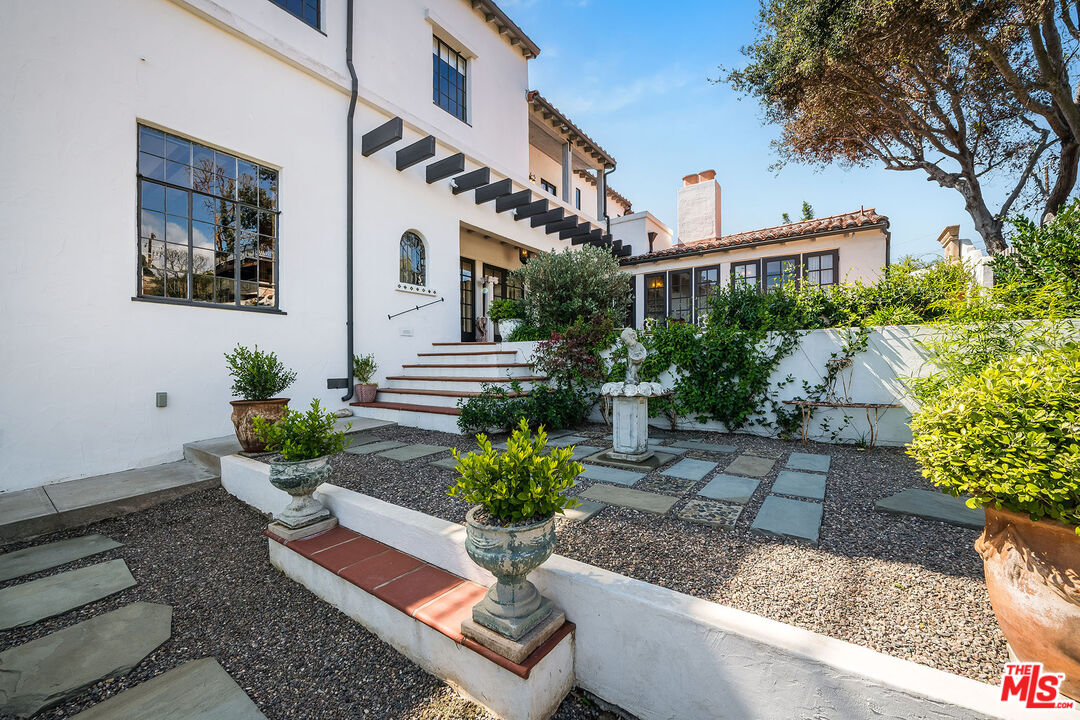 MLS #25599755 image #51