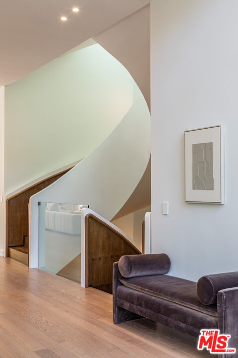 MLS #25599845 image #17