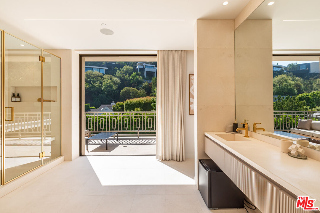 MLS #25599845 image #24