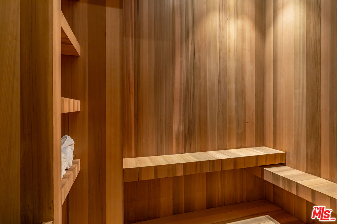 MLS #25599845 image #32