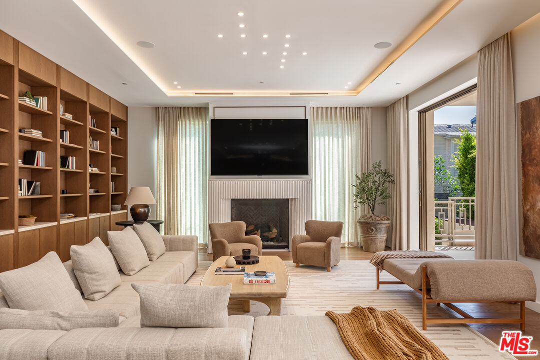 MLS #25599845 image #8