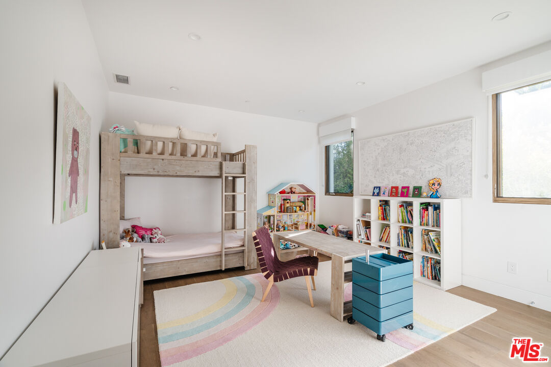 MLS #25599883 image #25