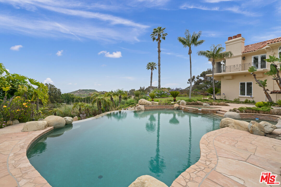 MLS #25599965 image #13