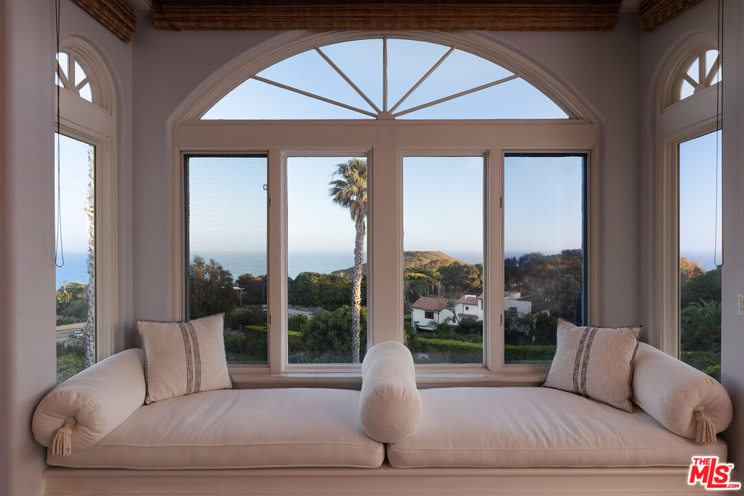 MLS #25599965 image #19