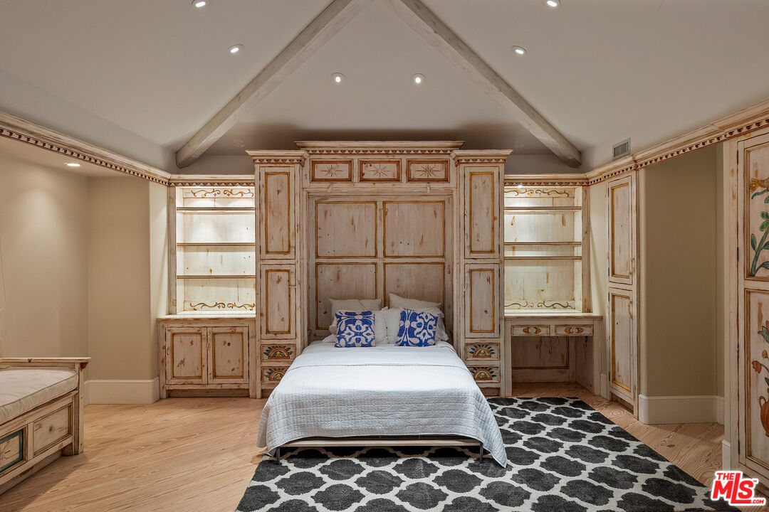 MLS #25599965 image #42