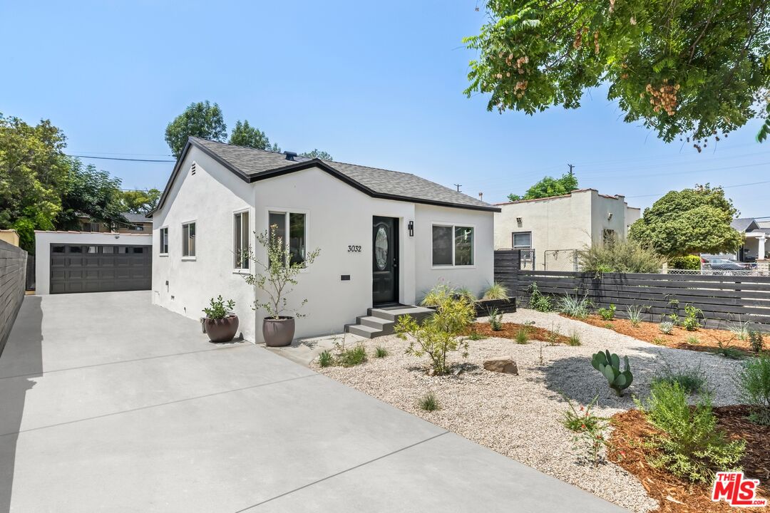 MLS #25600107 image #16