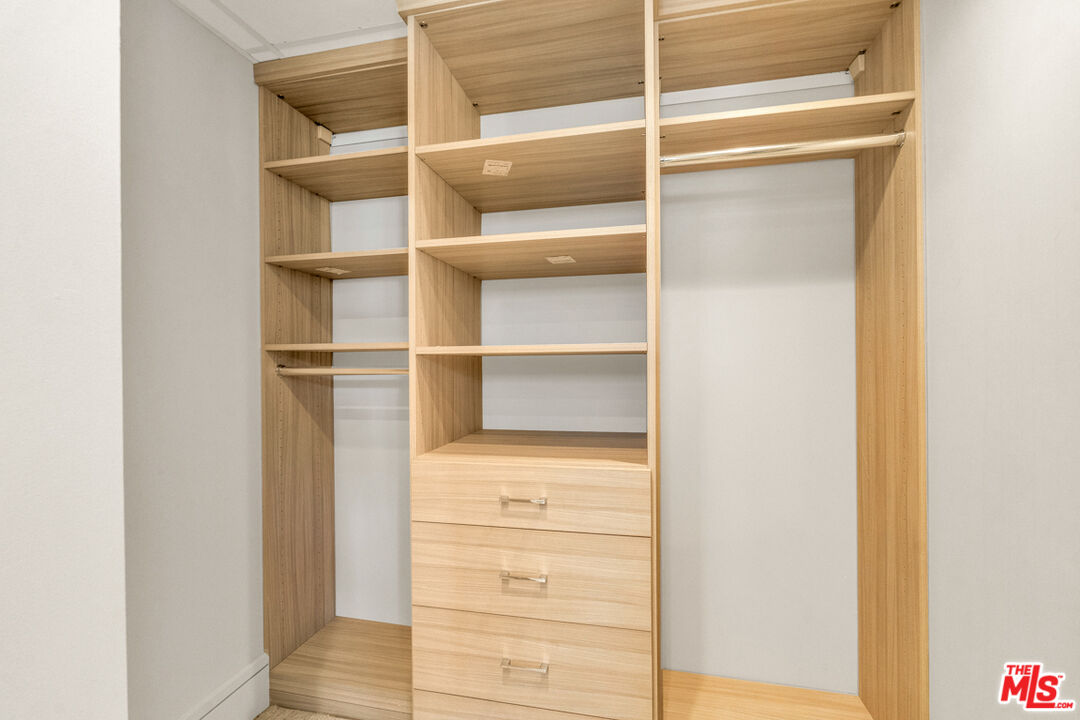 MLS #25600139 image #22