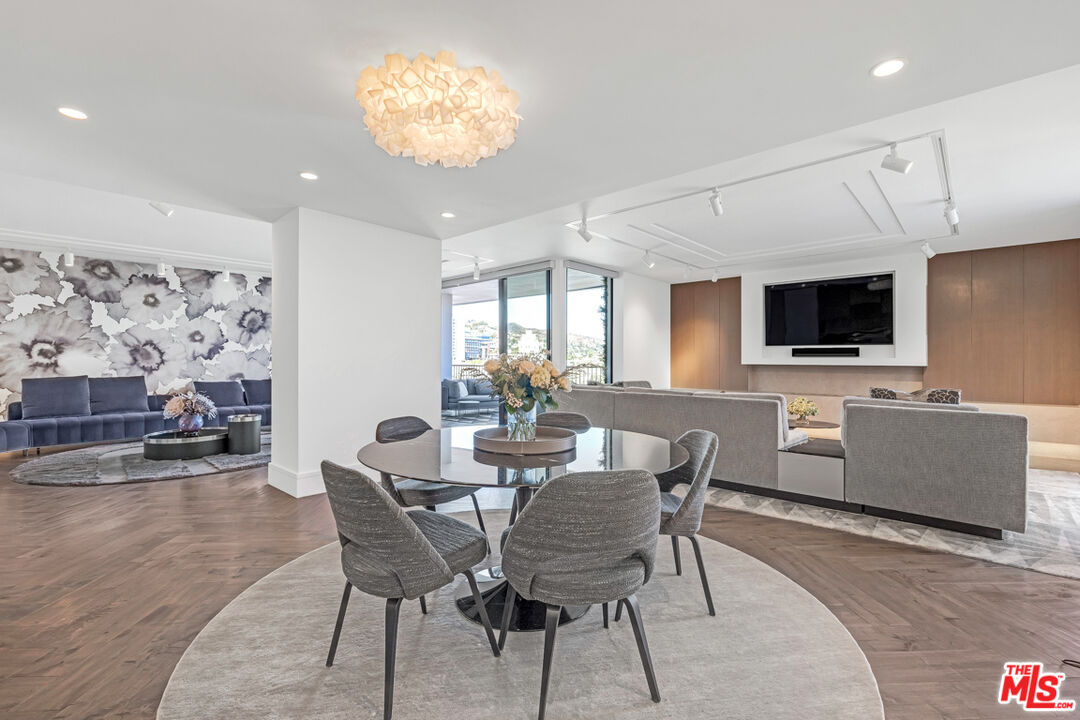 MLS #25600139 image #8