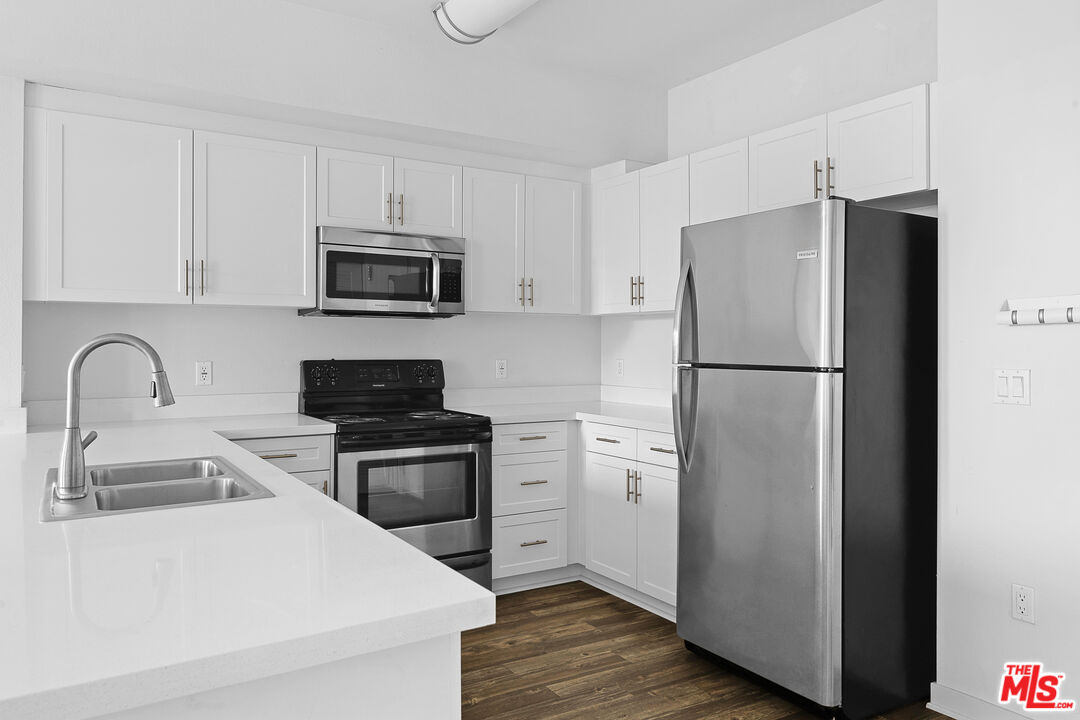 MLS #25600141 image #3