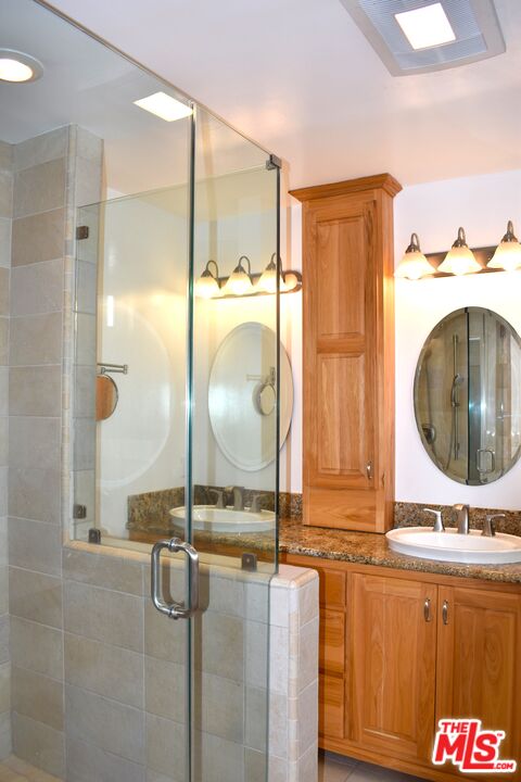 MLS #25600157 image #16