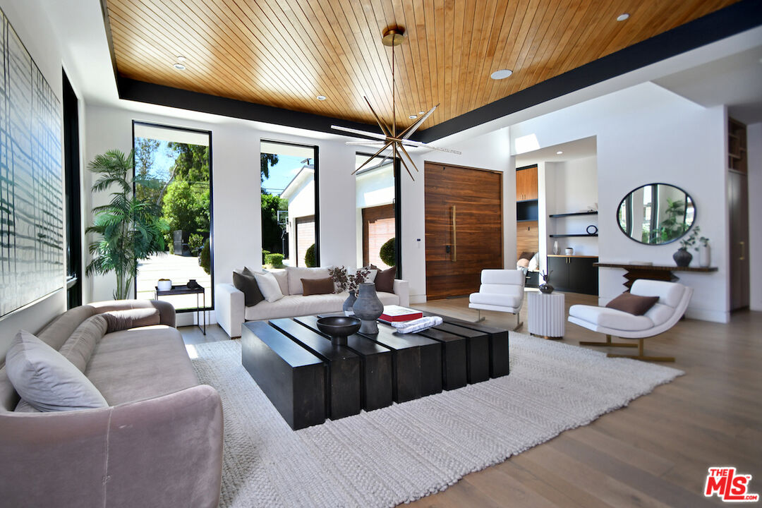 MLS #25600165 image #4