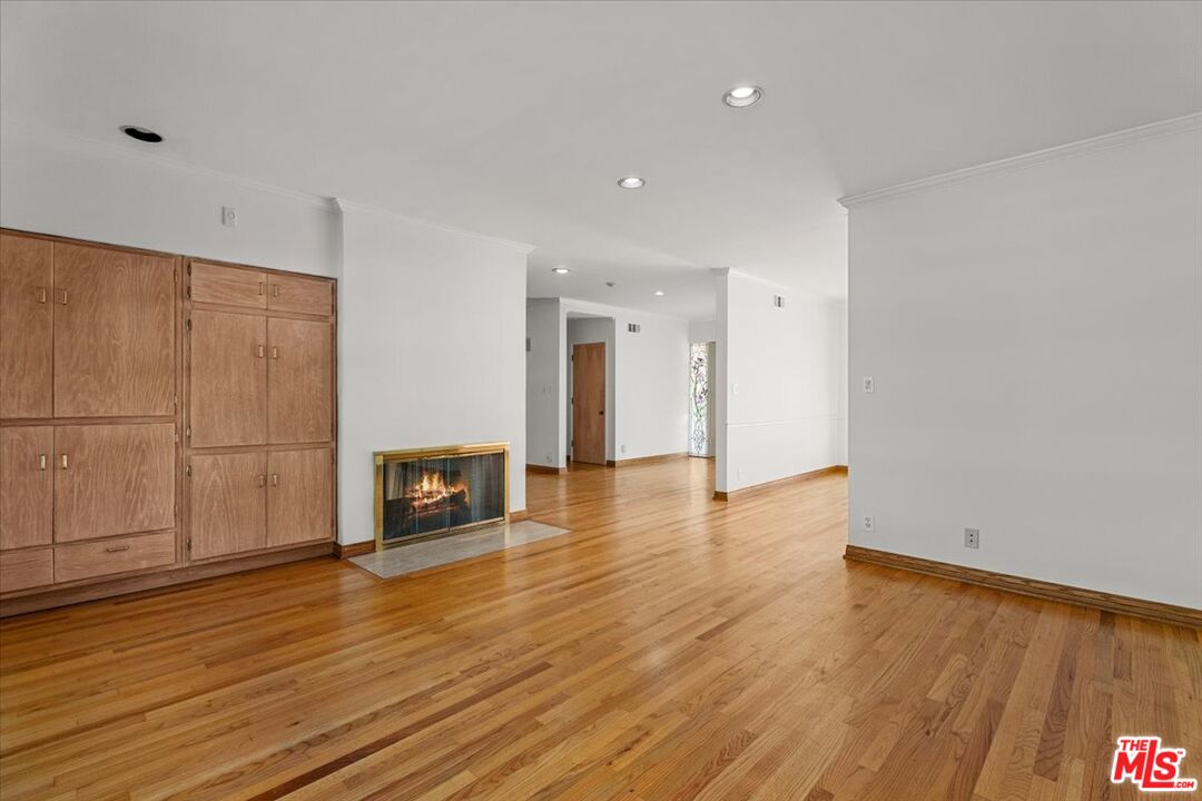 MLS #25600187 image #36