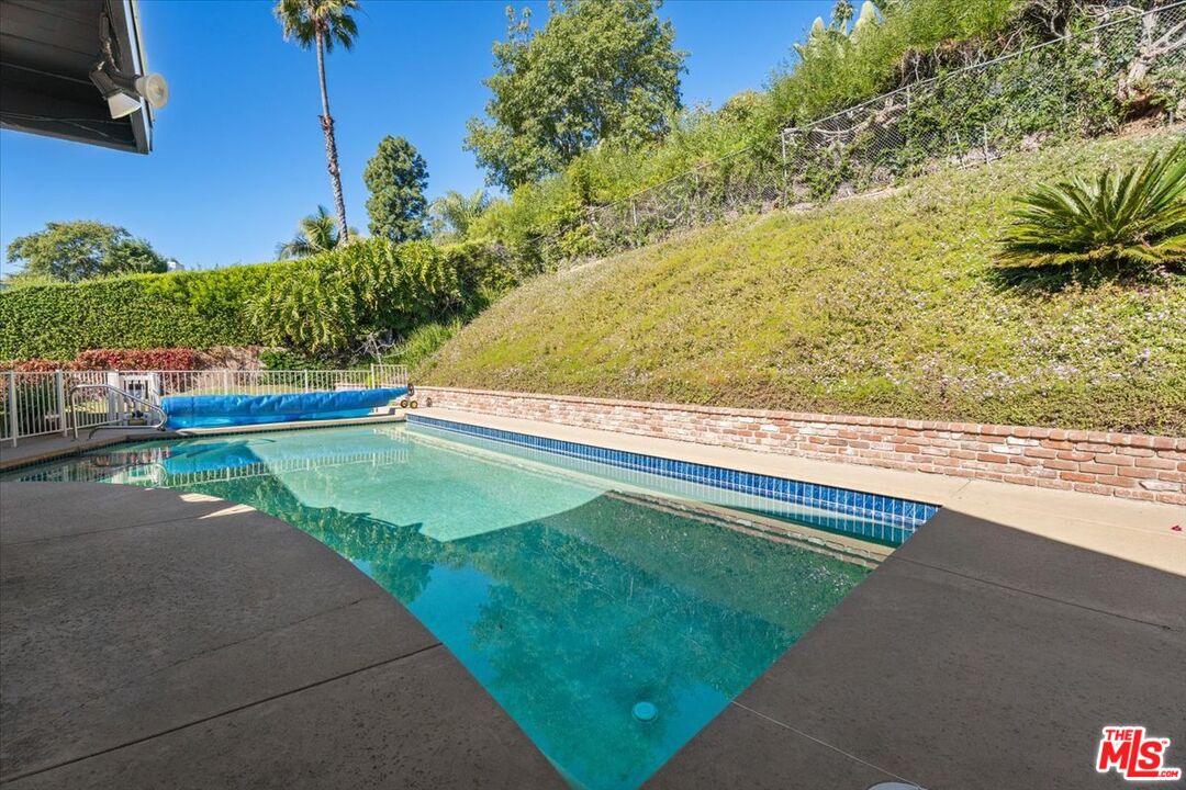 MLS #25600187 image #44