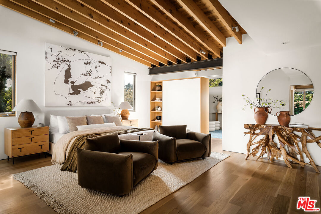 MLS #25600233 image #15