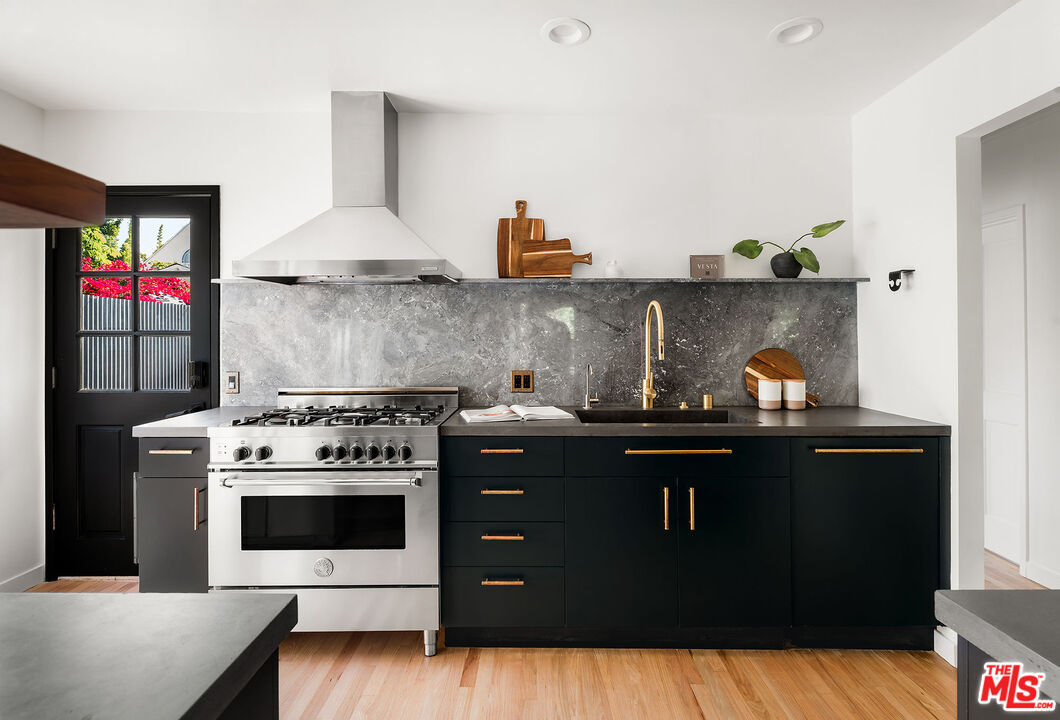 MLS #25600233 image #4