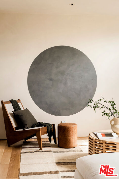 MLS #25600233 image #8