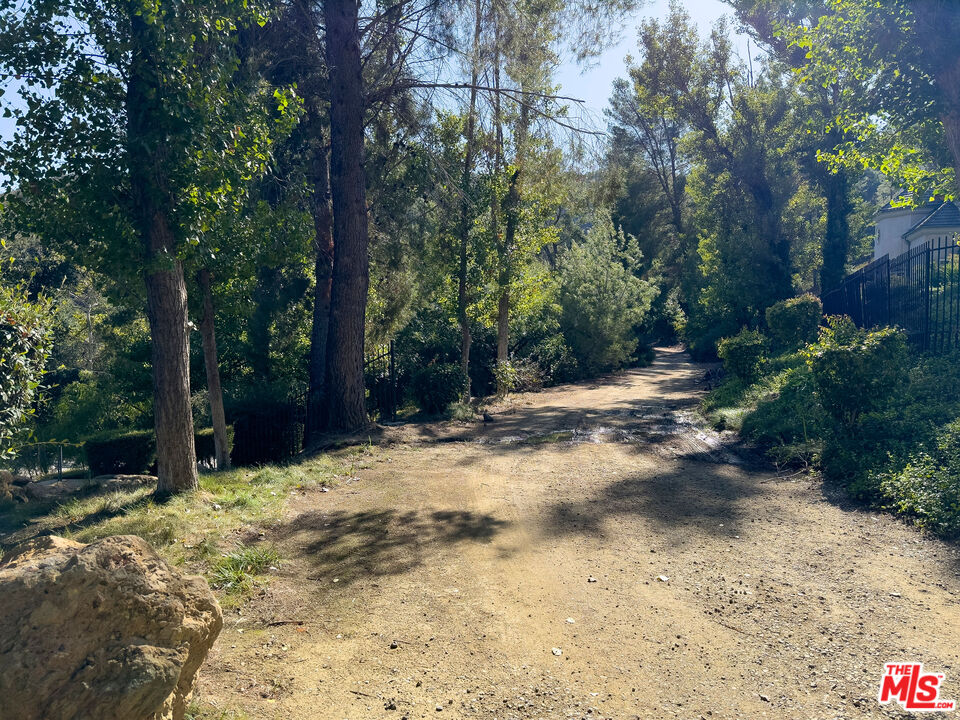 MLS #25600235 image #13