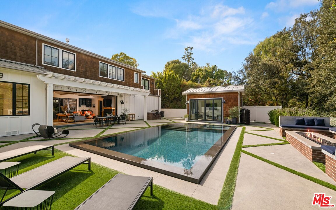 MLS #25600581 image #3