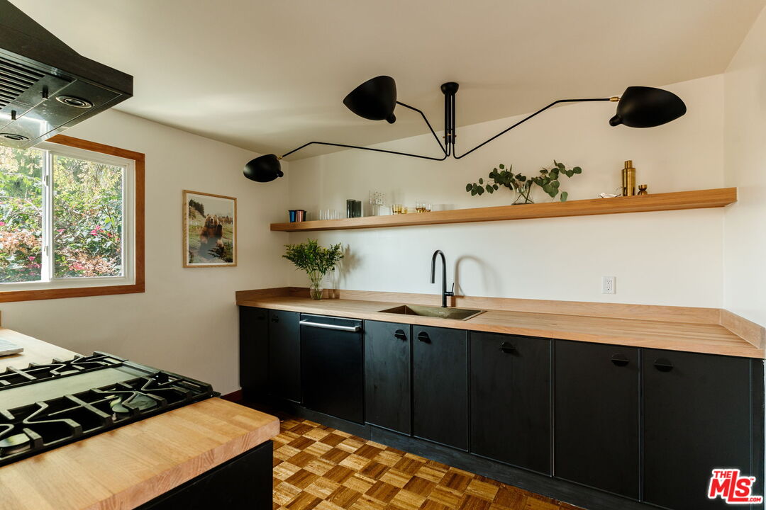 MLS #25600611 image #12