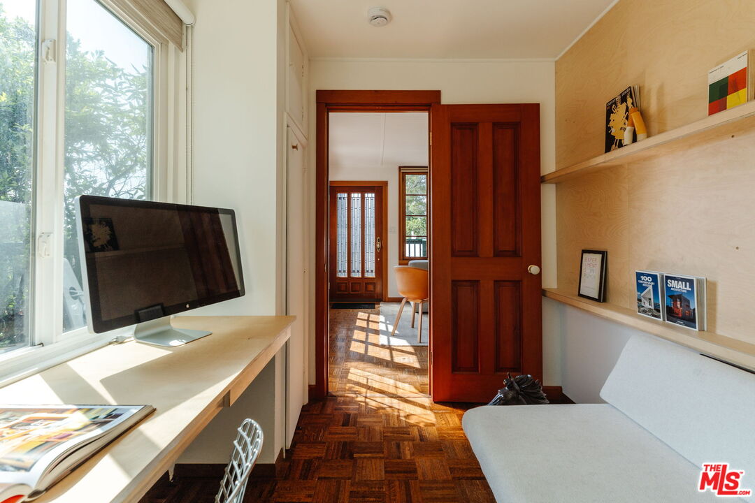 MLS #25600611 image #18