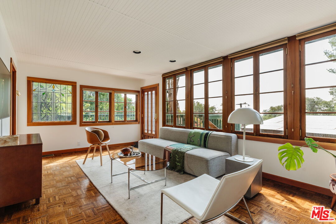 MLS #25600611 image #4