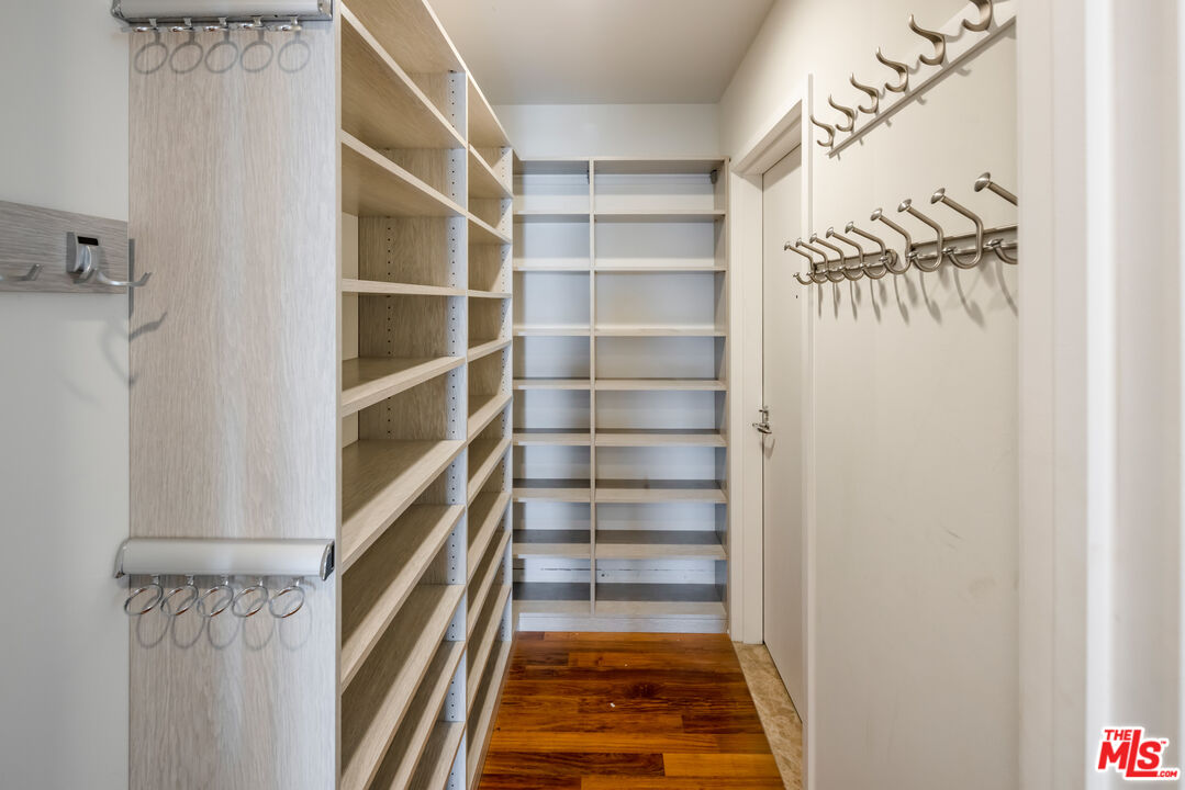 MLS #25600651 image #11