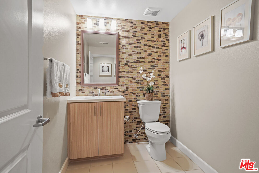 MLS #25600655 image #15