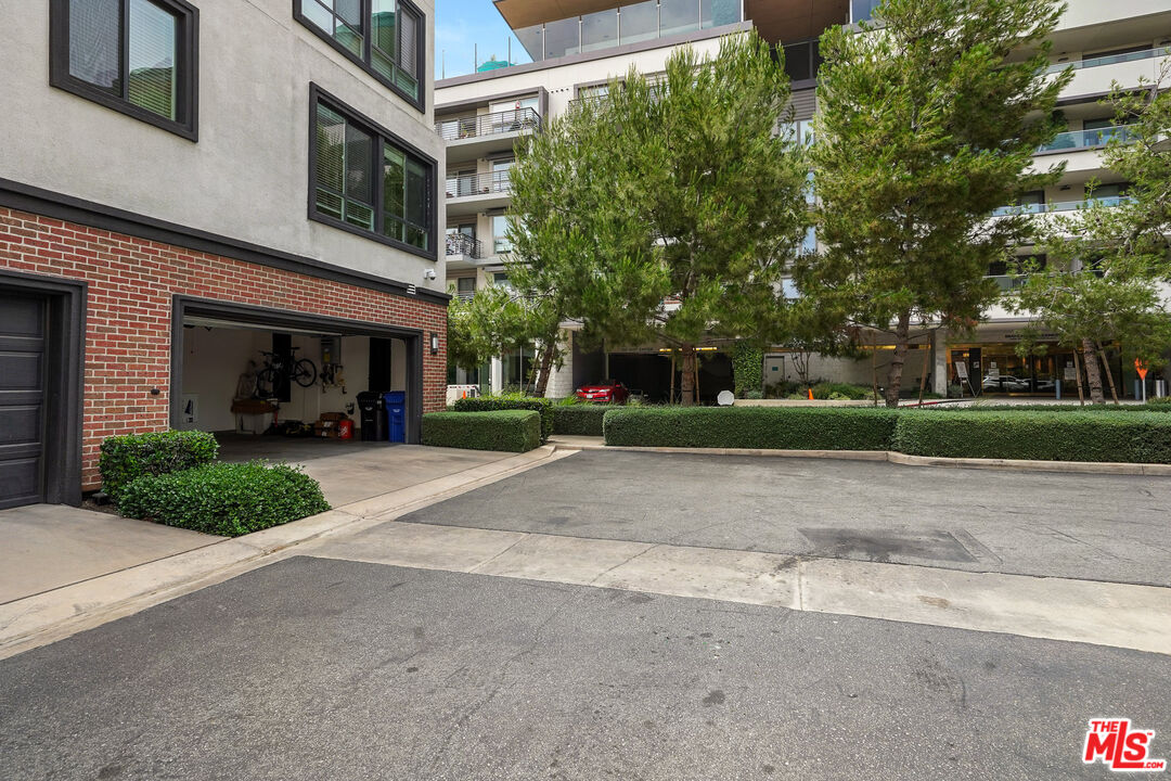 MLS #25600655 image #19