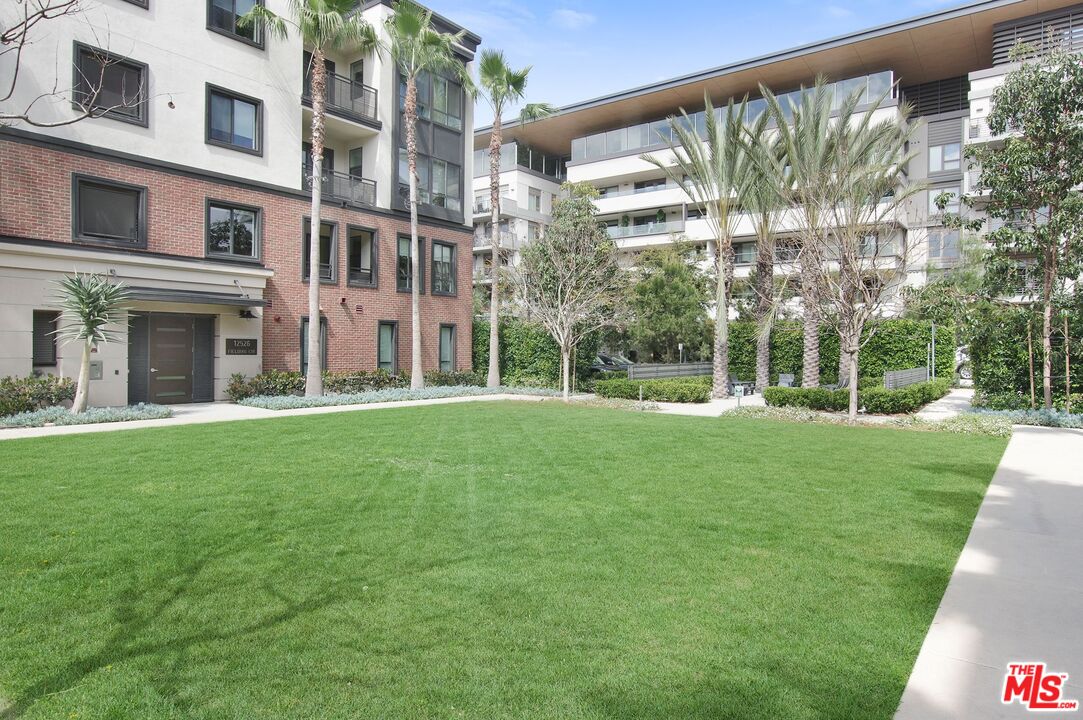 MLS #25600655 image #25