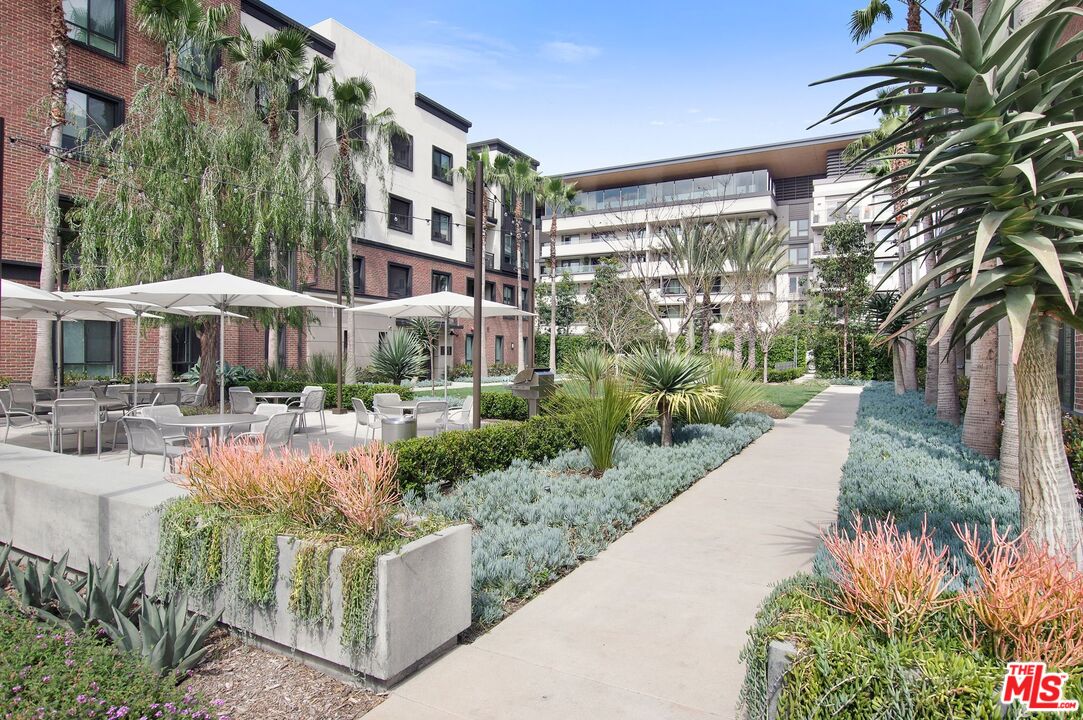 MLS #25600655 image #27