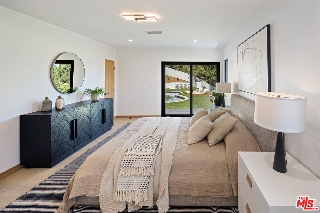 MLS #25600659 image #17