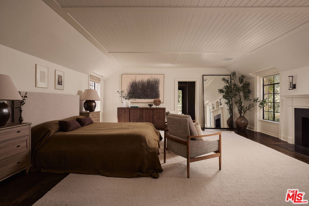 MLS #25600681 image #28