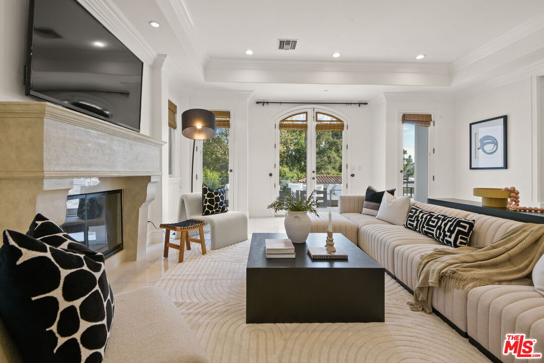 MLS #25600845 image #9